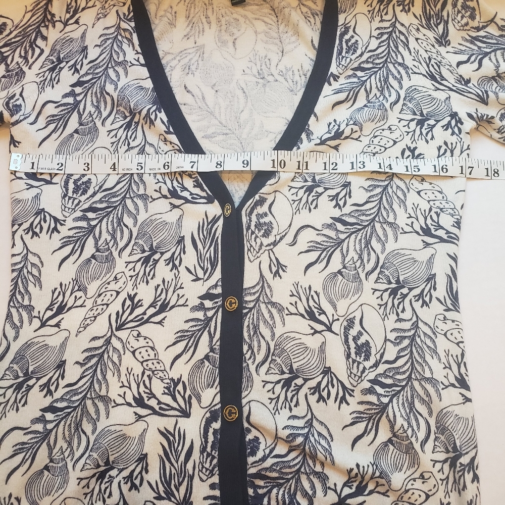 C Wonder Button Up Cardigan Lightweight Size Medi… - image 4